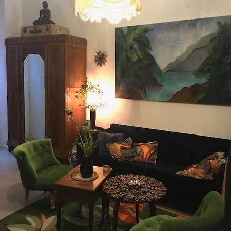 Loft D Artistes Avec Patio Au Port De Nizza Esterno foto