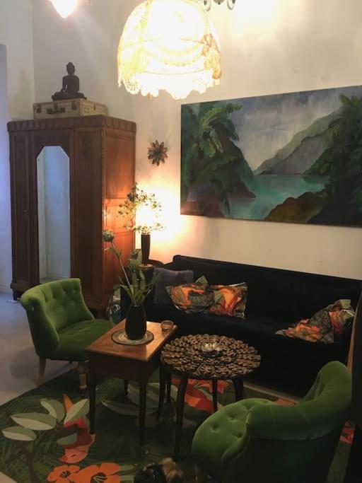 Loft D Artistes Avec Patio Au Port De Nizza Esterno foto