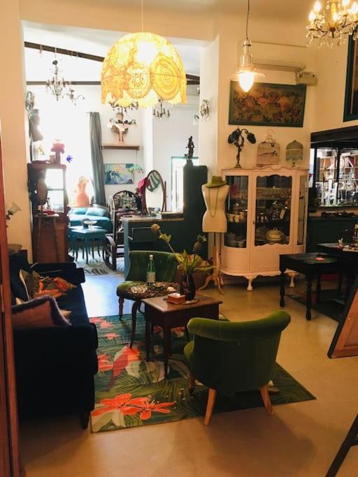 Loft D Artistes Avec Patio Au Port De Nizza Esterno foto